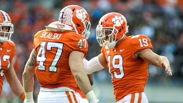 119 Clemson WF2019-8391